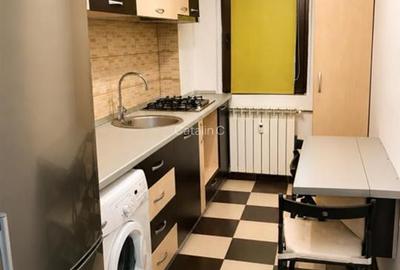 Garsonieră decomandată, mobilată în Tei - 4