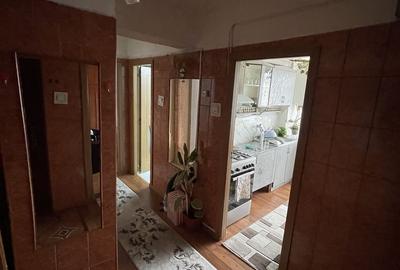 Apartament cu 3 camere decomandat în Central - 1