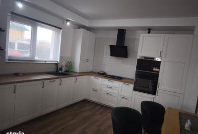 Casă cu 4 camere în Ștefăneștii de Jos - 3
