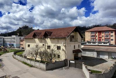 IMOBIL CU MULTIPLE DESTINAȚII - PRETABIL INVESTIȚIE - ORAȘ RUPEA - 0% COMISION - 2