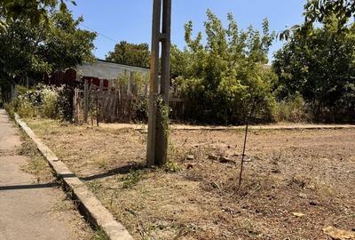 Teren de 386 mp, în Sud