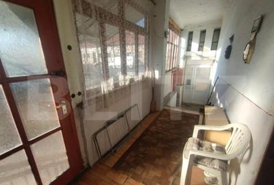 Casa renovabila, 120 mp utili ,teren 300 mp intravilan,zona - 2