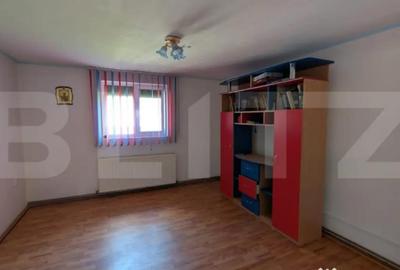 Casă cu 7 camere cu Teren 1000 Mp în Dragomirești - 10