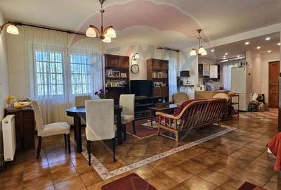 Casa / Vila cu 6 camere de vanzare - CORNU - 21