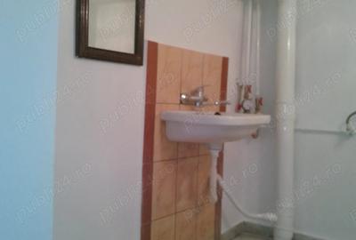 Spațiu comercial, de 35 mp, în 1 Mai - 3