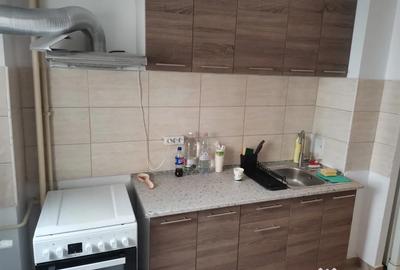 Apartament cu 3 camere decomandat în Iancului - 8