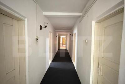 Casa cu teren generos intr-o zona premium Ideala pen - 4