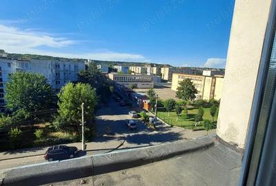 Garsonieră decomandată în Central - 6