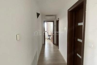 Apartament cu 3 camere semidecomandat în Bucureștii Noi - 14