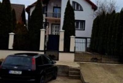 Casă individuală cu 6 camere cu Teren 800 Mp în Șimleu Silvaniei - 1
