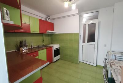 Apartament cu 3 camere decomandat în Central - 2