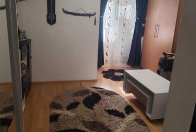 Apartament cu 2 camere decomandat în Central - 3