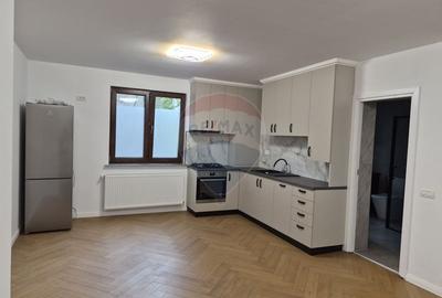 Apartament cu 2 camere decomandat, mobilat în Unirii