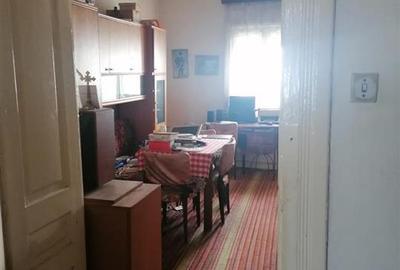 Reco Casa 2 camere curte comuna central - 5