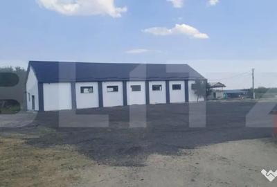 Spațiu comercial, de 370 mp, în Central - 15