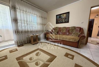 Apartament cu 2 camere semidecomandat, mobilat în Buziașului