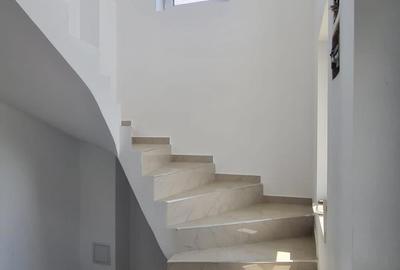 Casă cu 5 camere cu Teren 400 Mp în Caransebeș - 2