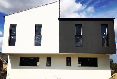 Duplex cu 4 camere cu Teren 100 Mp în Tunari - 1