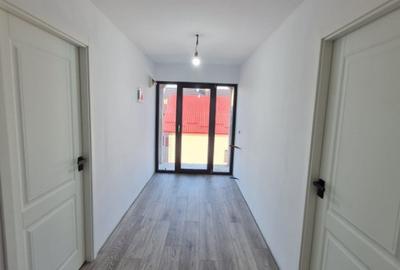 Casă cu 5 camere cu Garaj în Muntenii de Sus - 11