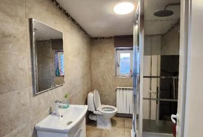 Casă cu 7 camere cu Teren 2809 Mp în Cataloi - 18