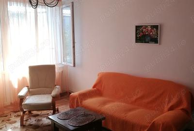 Inchiriez apartament cu 2 camere in Roman, 1300 lei - 1