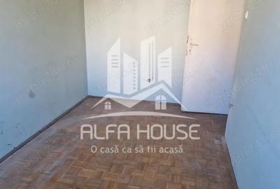 Apartament cu 3 camere semidecomandat în Central - 3