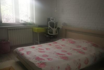 Inchiriere apartament trei camere mobilat/utilat gradina Cotroceni Arene Inchiriere apartament trei camere mobilat/utilat gradina Cotroceni Arene - 5