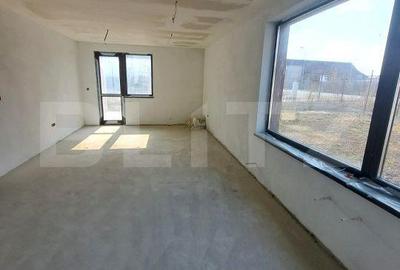 Casă cu 6 camere cu Teren 500 Mp în Sânpetru - 5