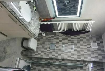 Apartament cu 3 camere decomandat în Vest - 1