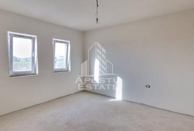 Jumatate de duplex pe parter cu 3 camere si 2 bai, Sag - 4