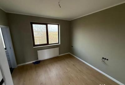 Casă cu 4 camere cu Teren 480 Mp în Săsar - 6