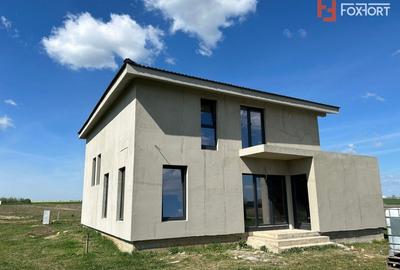 Casa Giarmata la gri cu toate utilitatile - ID V5615 - 24