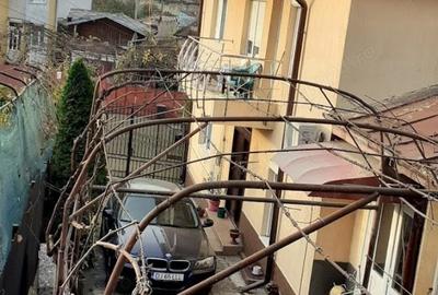 Casă cu 1 camere în Central - 1