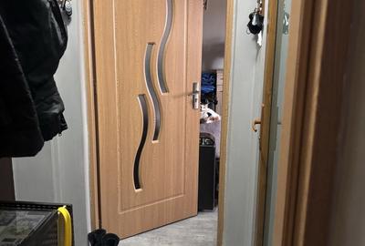 Apartament cu 2 camere decomandat în Trivale