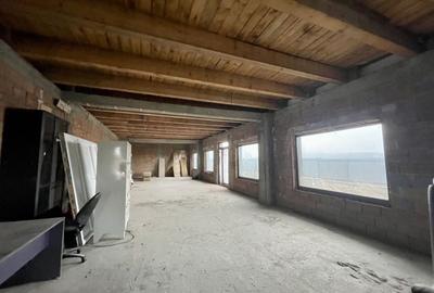 Pensiune cu piscina in constructie - 13