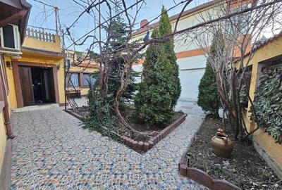 Casa Superba de Vanzare 4 Camere | Zona Eden - 3