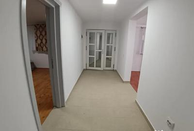 Casă cu 2 camere cu Teren 1290 Mp în Mitocu Dragomirnei - 4
