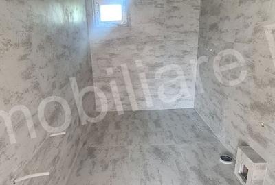 Casă cu 3 camere cu Teren 251 Mp în Central - 15