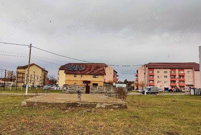 Teren de 330 mp, în Central