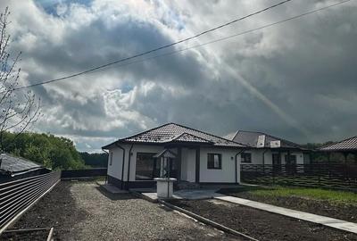 Casă cu Teren 660 Mp în Poiana cu Cetate - 2