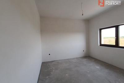 Triplex 5 camere, 2 bai, 114 mp utili, zona Plopi Timisoara - V8613 Triplex 5 camere, 2 bai, 114 mp utili, zona Plopi Timisoara - V8613 - 6