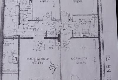 Apartament cu 3 camere decomandat în Central - 1