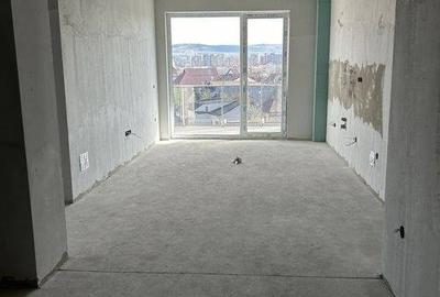 Apartament cu 3 camere decomandat în Bulgaria - 2