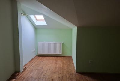 Casă individuală cu 4 camere cu Canalizare în P-ța Alba Iulia - 10
