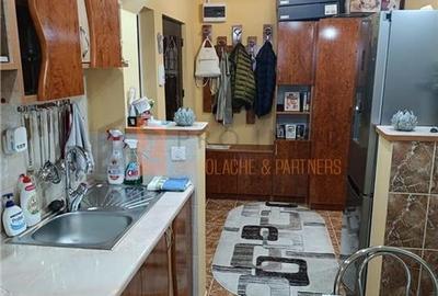 Apartament 2 camere cf 1 decomandat zona Brosteni - 8