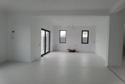 Casă individuală cu 4 camere cu Teren 315 Mp în Valu lui Traian - 5