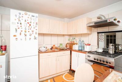 Casă cu 4 camere cu Teren 485 Mp în Central - 3