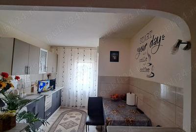 De vanzare apartament - 4