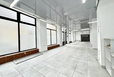 Spatiu comercial situat central, cu vitrina & vizibilitate. Ideal Investitie - 2