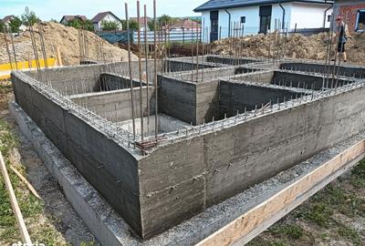 Casă cu 3 camere cu Canalizare în Lunca Cetățuii - 4